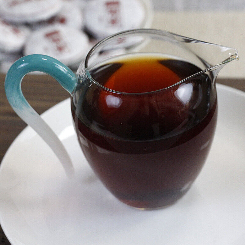 Iceland Mellow Jade Cake Bulk Yunnan Pu'er Tea Ancient Tree Ripe Tea Aged Tea.