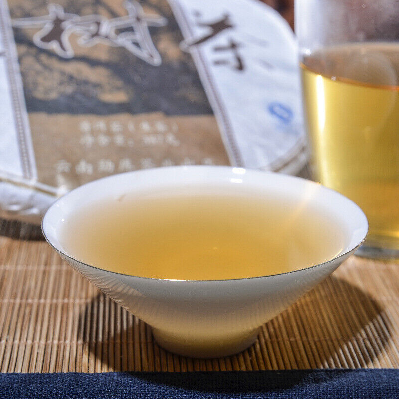 HelloYoung Pu'er Raw Tea Cake Old Tree Tea Pu'er Raw Tea Cake 357g Pu'er Raw Tea Cake