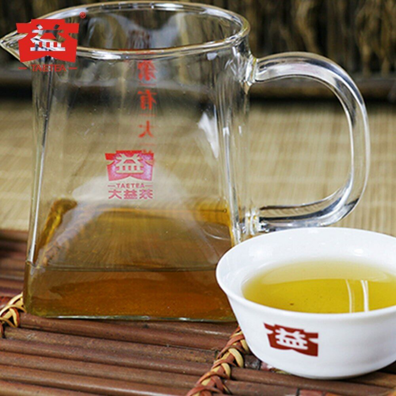 HelloYoung TAETEA 7542 Sheng Puerh Dayi Batch Pu er Menghai Tea Cake 357g