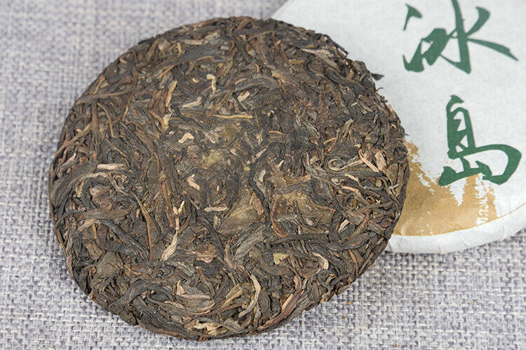 HelloYoung Yunnan Pu'er Tea Early Spring Raw Tea 100g Cake Tea Icelandic Raw Cake Tea