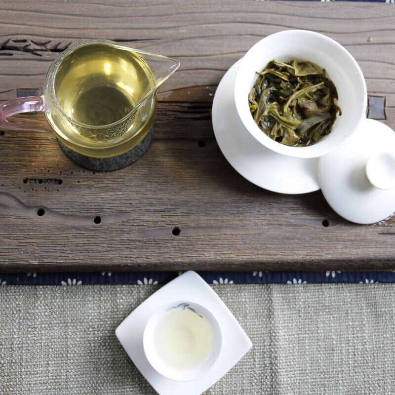 HelloYoung 100g Yunnan Pu'er Tea Mengku Xiaohuosai Ancient Tree Tea Pu'er Tea Cake Raw Tea
