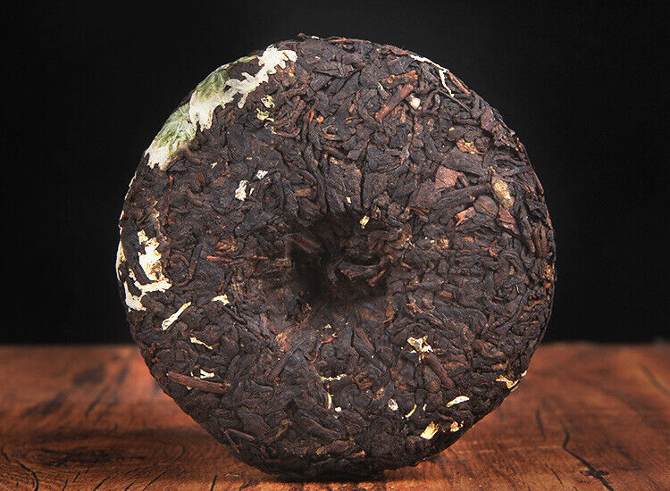 HelloYoung 100g Pu'er Chrysanthemum Tea Tea Cake Fragrant Chrysanthemum Ripe Tea