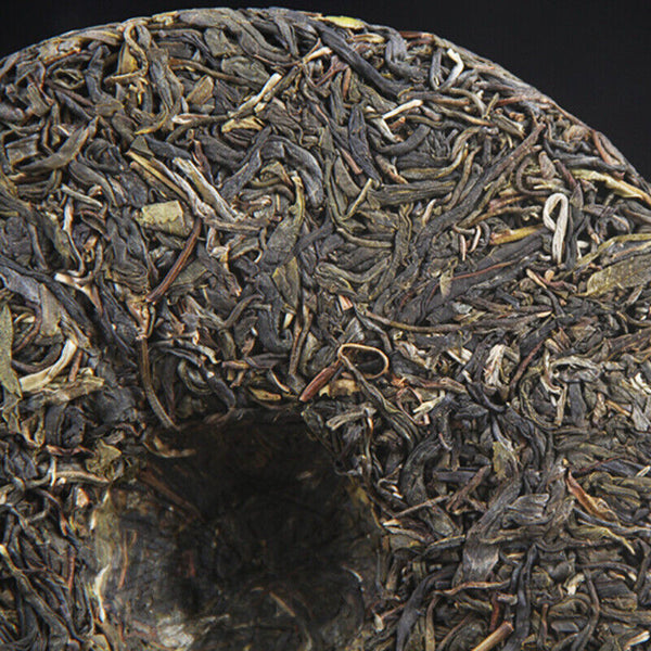 Pure Sweet New Tea Iceland Raw Tea Cake Spring Tea Mengku Tea Pu'er Tea Cake
