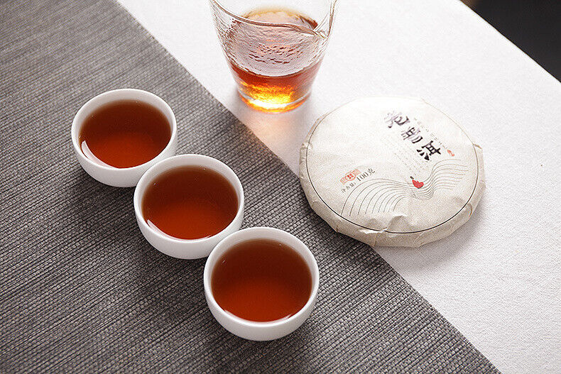 HelloYoung 100g Yunnan Pu'er Tea Menghai Ripe Tea Old Pu'er Jiao Mu Ripe Tea Cake