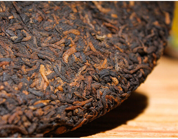 HelloYoung Yunnan Pu'er Tea Ripe Tea Cake Lao Banzhang Ripe Tea Cake 357g
