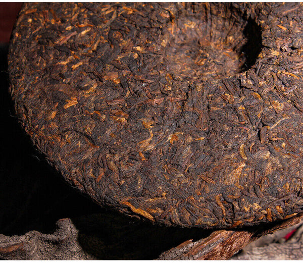 HelloYoung 357g Yunnan Pu'er Ripe Tea Cake Menghai Ancient Golden Bud Ripe Tea Cake Ripe Pu