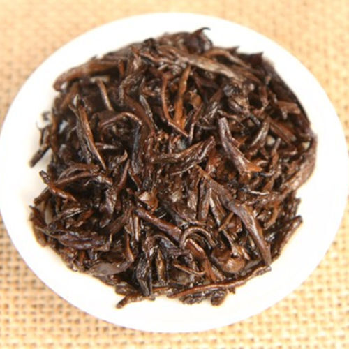 HelloYoung Ecology Green Shoots Golden Bud Pu-Erh Tea Cake 100gYunnan Cooked Puer Black Tea