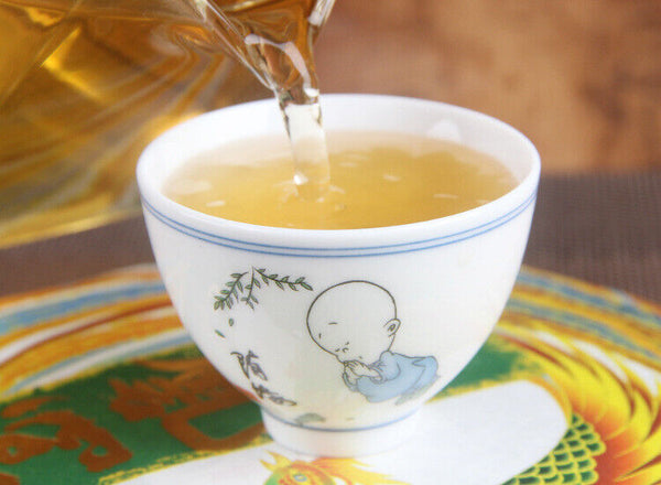 HelloYoung 357g Pu-erh Raw Tea Cake Yiwu Raw Tea Ancient Tree Pu-erh Raw Tea Cake