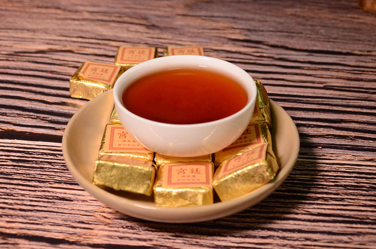HelloYoung Yunnan Jindian small square brick black tea leaves glutinous fragrance brick tea