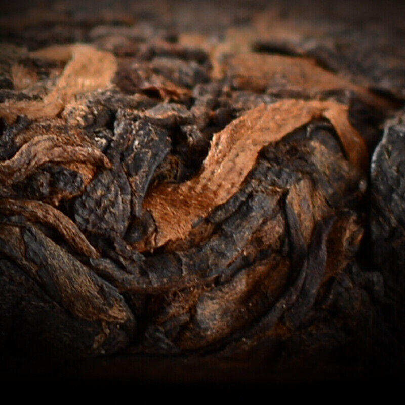 HelloYoung TeaPu-Erh Cooked Tea Cake Yunnan Ecological Pu'er Black Tea Organic 357g Palace Old