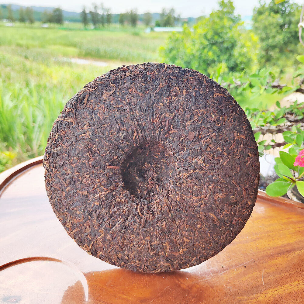 HelloYoung 357g Puerh Tea Ripe Tea Palace Ripe Cake Golden Bud Yunnan Seven Cakes Pu'er Tea