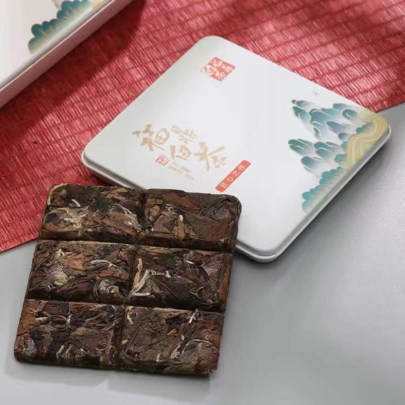 Fuding Old White Tea Shou-mee Kleine Quadratische Geschenkbox Kleine Tee Kuchen