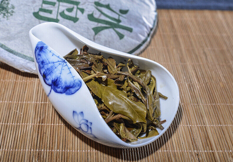HelloYoung Pu-erh Tea 357g Pu-erh Tea Cake Icelandic Ancient Tree Tea Cake Healthy Drink