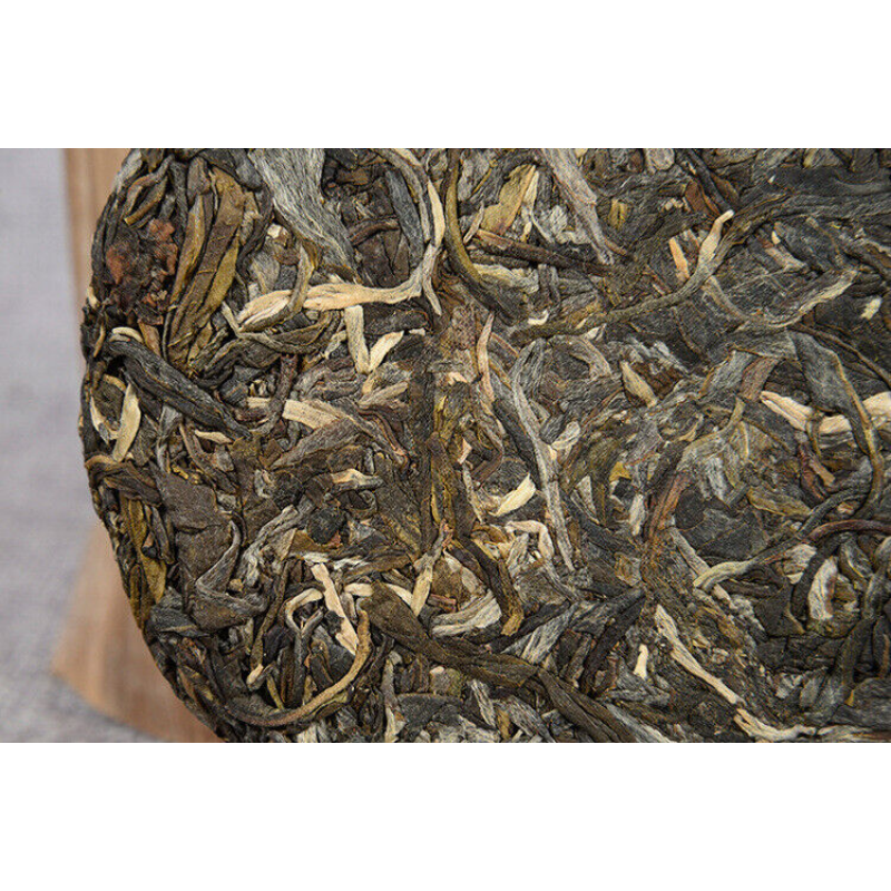 HelloYoung Yunnan Pu'er Tea Icelandic Ancient Tree Cake 100g*3 Early Spring Green Tea