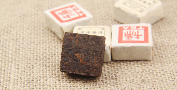 HelloYoung 500g Yunnan Pu'er Ripe Tea Original Pu'er Tea  500g 云南 普洱熟茶 原味普洱茶 迷你小沱茶