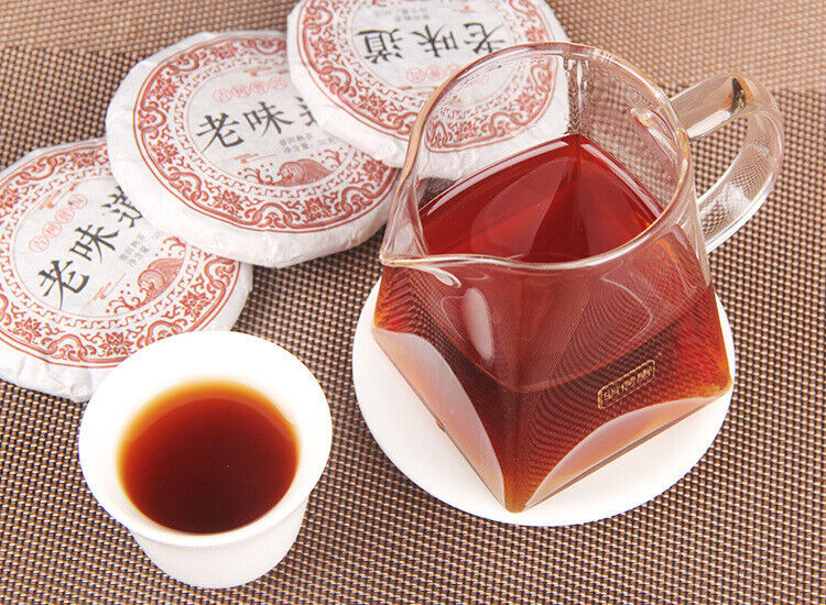 Yunnan Pu-erh Tea Aged Cake Menghai Ancient Tree Dry Storage Ripe Tea 50g