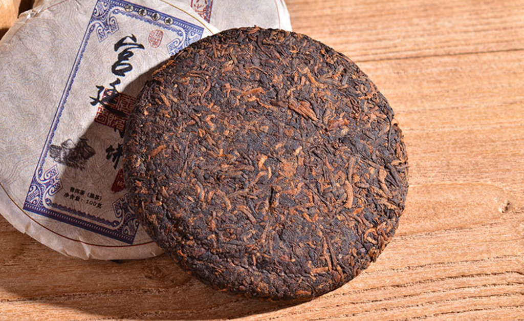 HelloYoung Yunnan Pu'er Ripe Tea Cake 100g Palace Small Cake Pu'er Tea
