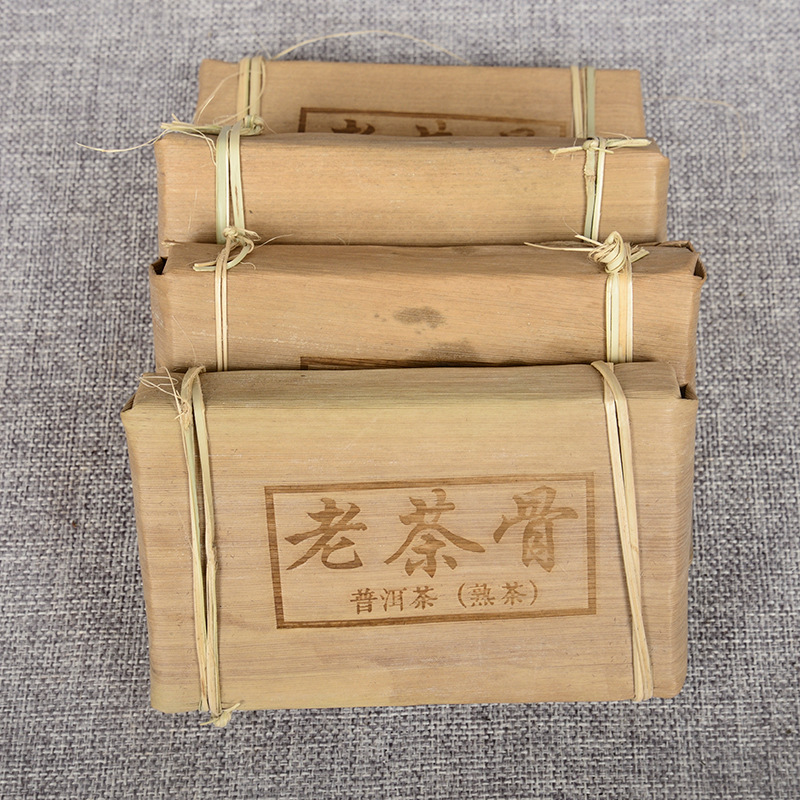 Pu'er Tea 250g/8.8oz Bamboo Shoot Shell Tea  Aged Old Bone Organic Black Tea Secondary image