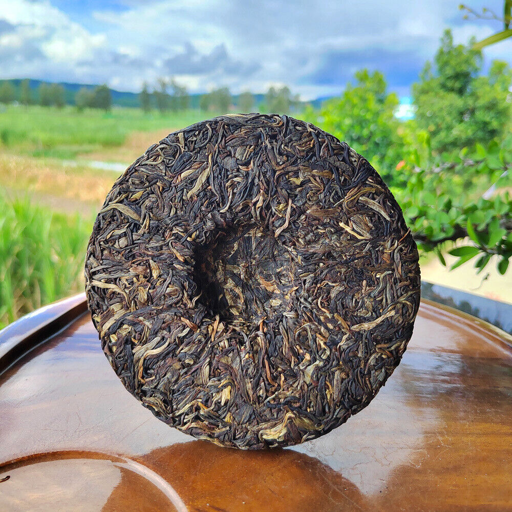 HelloYoung 200g Yiwu Pu-erh Tea Old Raw Tea Tianmen Mountain High Pole Pu-erh Old Cake Tea