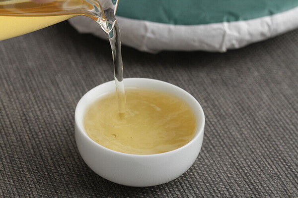 HelloYoung 357g Yunnan Pu-erh Tea Banzhang Green Cake Big Tree Old Tree Pu-erh Raw Cake Tea