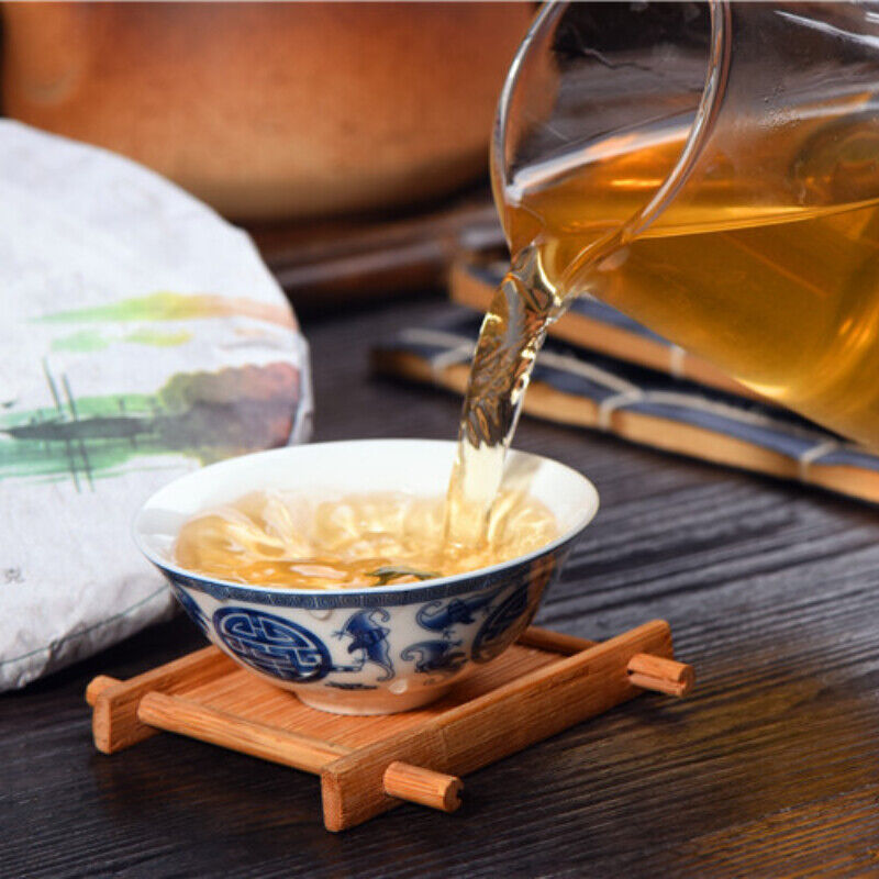 HelloYoung Premium Green Tea 357g Yunnan Pu-Erh Tea Yiwu Big Healthy Tea Cake Gift Tea