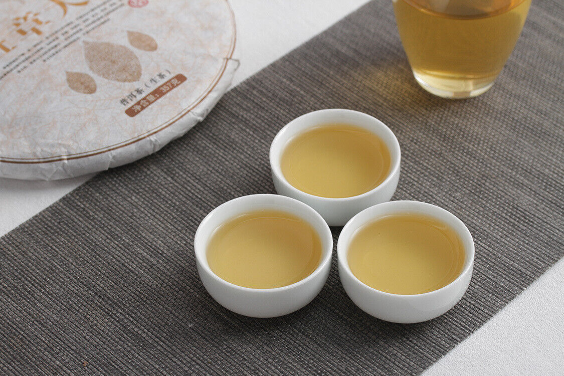 HelloYoung 357g Yunnan Pu-erh Tea Banzhang Big Leaf Pu-erh Raw Cakes Seven Seeds Cake Tea