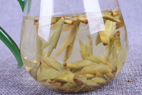 Organic  Pu'er Tea Daxue Mountain Spring Tea Raw Tea Ancient Tree Tea