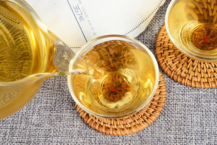 HelloYoung 357g Pu-erh Cake Tea Wu-er Mountain Early Spring Tea Seven Seed Cake Raw Tea