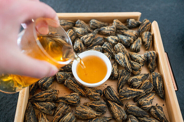 HelloYoung 500g Fengqing Dian Hong Tea Golden Silk Pagoda Yunnan Ancient Tree Black Tea