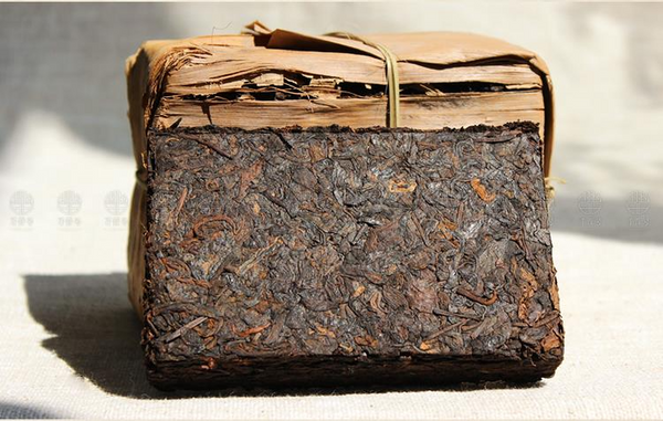 Wholesale 20 Years Old Yunnan Puer Tea 250g Premium Chinese Pu Er Tea Puerh Tea