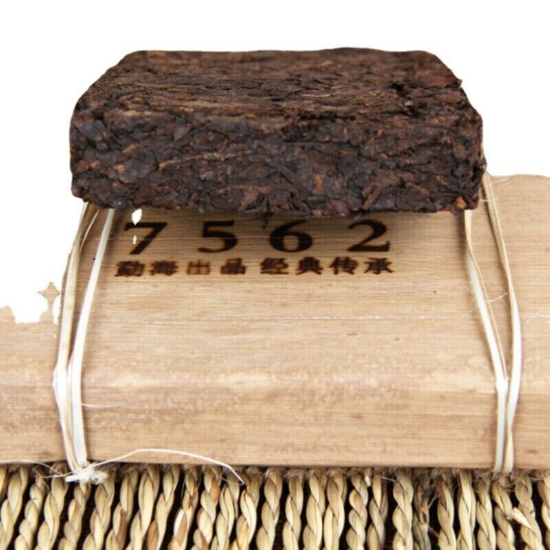 HelloYoung Yunnan Menghai Old Tree Shu Puerh Made By Puer Material 7562 Tea Brick 250g