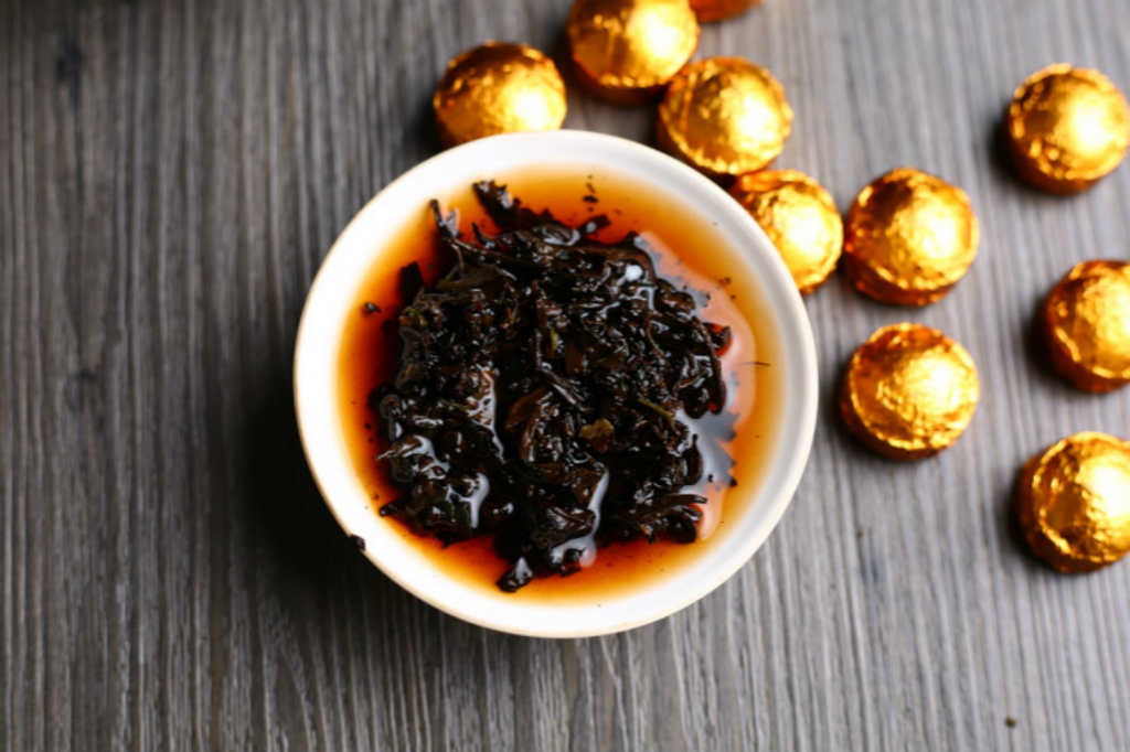 HelloYoung 75g 15pcs/box Yunnan Nuo Xiang Tuo tea boxed Pu'er Tuo tea Nuo Xiang Tuo tea