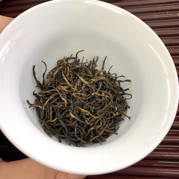 Jinjunmei black tea loose tea new tea Fujian Wuyishan bulk small seed 500g