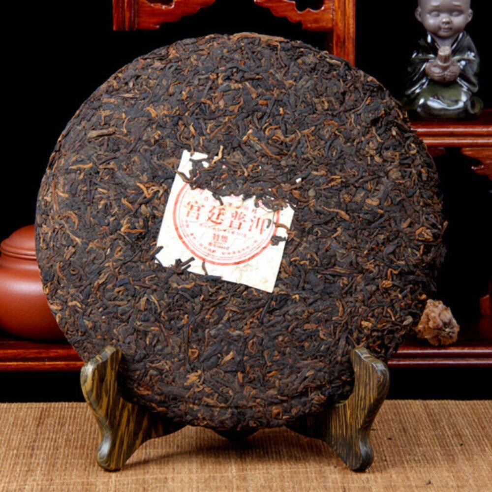2002 Yunnan Palace Ripe Puerh Tea 357g Menghai Organic Black Tea Cake Aged Main image