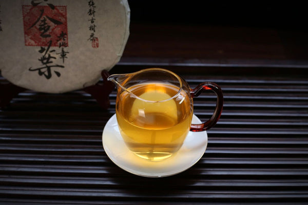 HelloYoung Lao Banzhang Golden Leaf Yellow Tablet Tea Yunnan Pu'er Tea Raw Tea 357g/12.59oz