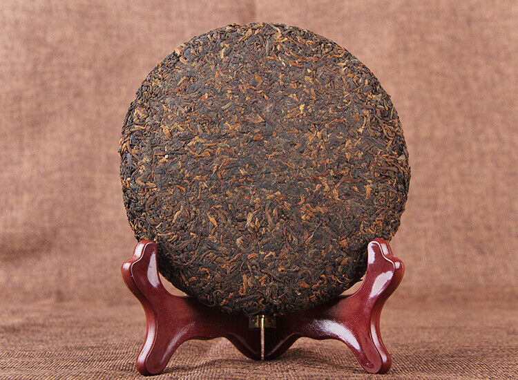 HelloYoung 200g Palace Gold Cake (Ripe) Yunnan Menghai Pu'er Round Tea Early Spring Jiao Mu