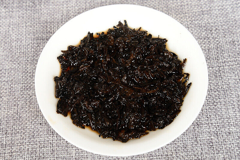 HelloYoung 357 g Yunnan deep mountain wild flavor cooked cake seven sub cake Pu'er tea