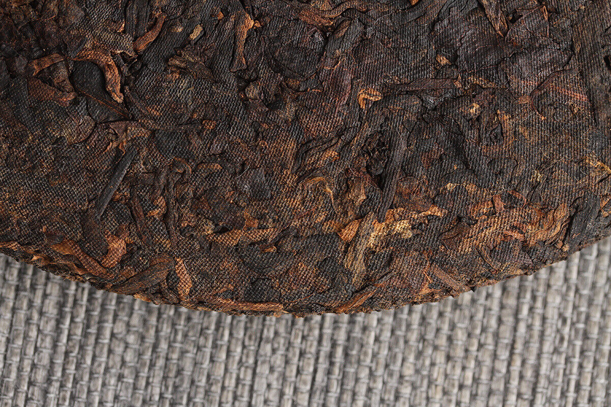 357g Old Puerh Ripe Tea Dry Warehouse Ripe Tea Menghai Flavour Pu'er Tea