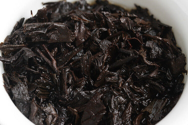 HelloYoung Menghai Pu'er ripe tea small square brick tea leaves sinensis word Pu'er tuocha