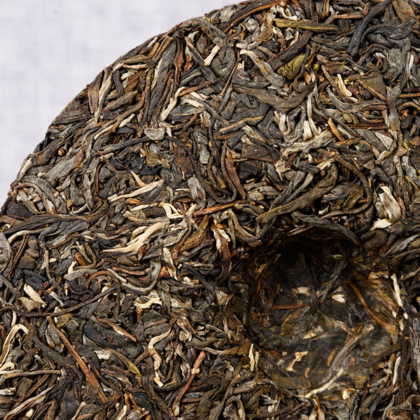 HelloYoung 357g Yunnan Xigui raw cakes seven cakes tea first spring raw tea ancient tea