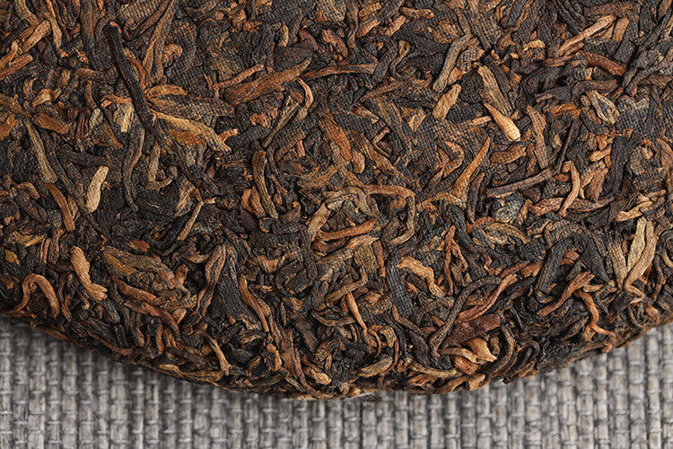 Yunnan Puerh Tea Jingmai Ancient Tea Cooked Tea 357g Seven Cakes