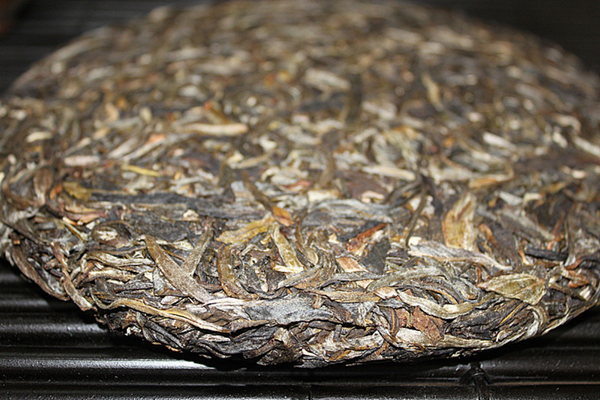 HelloYoung 357g Yunnan Pu'er Tea Iceland Pu'er Tea Big Tree Raw Tea