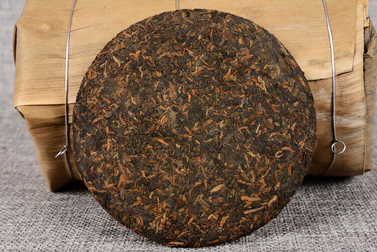 HelloYoung Yunnan Pu'er Tea Ancient Tree Ripe Tea Cake 100g Ripe Tea Ancient Tree Ripe Tea