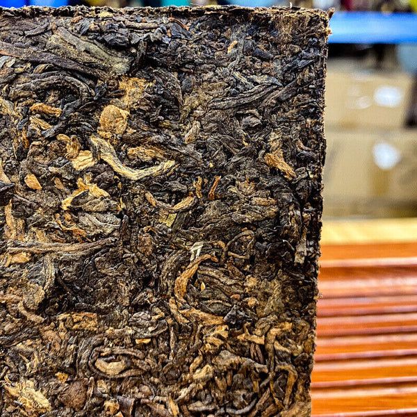 Pu'er Tea Cooked Tea Jinbanzhang Jinya Tea Brick 250g Puerh Tea Cooked Pu-er Tea