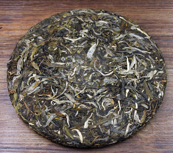 HelloYoung 357g Yunnan Pu-erh Cake Tea Raw Pu Icelandic Alcohol Yiwu Menghai Xigui Tea
