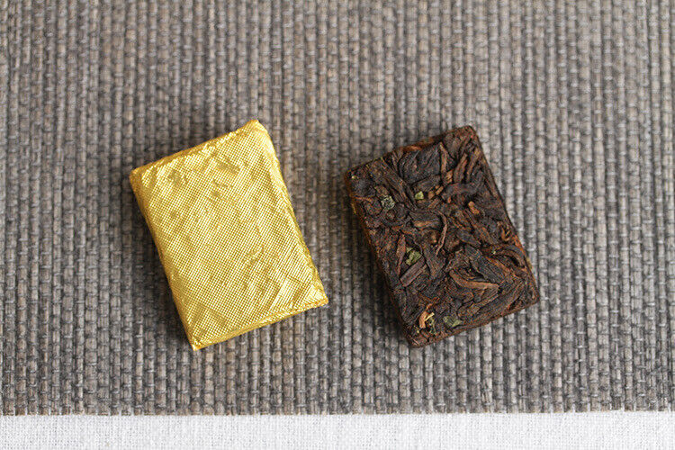 HelloYoung 500g Yunnan Pu-erh Ripe Tea Glutinous Aromatic Mini Square Brick Tea Thin Slices