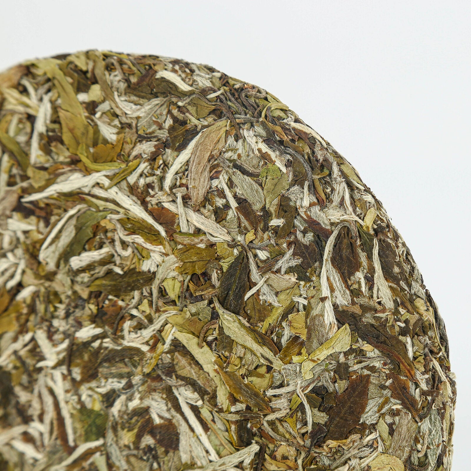 HelloYoung Fuding white tea peony flowers fragrant hairs alpine old white peony tea cake Main image