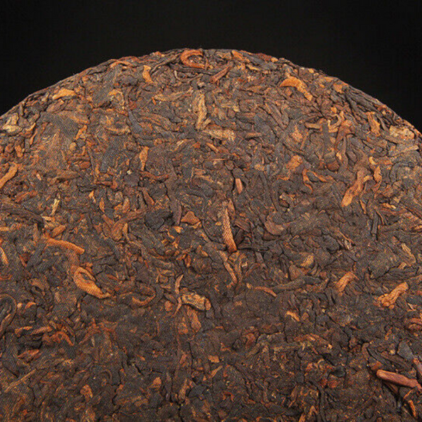 357g/12.59oz Spring Tea Icelandic arborvitae tea Ripe Pu'er Tea Cake Health Tea