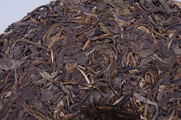 HelloYoung 357G Yunnan Pu'er Tea Icelandic Ancient Tree Seven Seed Cake Raw Tea