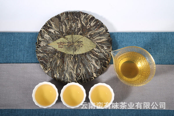 HelloYoung 357g Yunnan Pu'er tea leaves Menghai Da Shu tea Putzi tea cake Pu'er raw tea